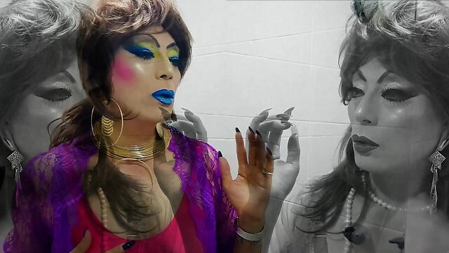 Fantasy Fetish: Shemale Heavy Makeup, Sissy Makeup