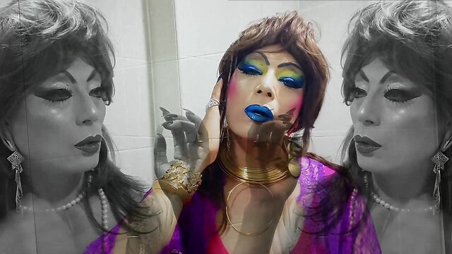 Fantasy Fetish: Shemale Heavy Makeup, Sissy Makeup