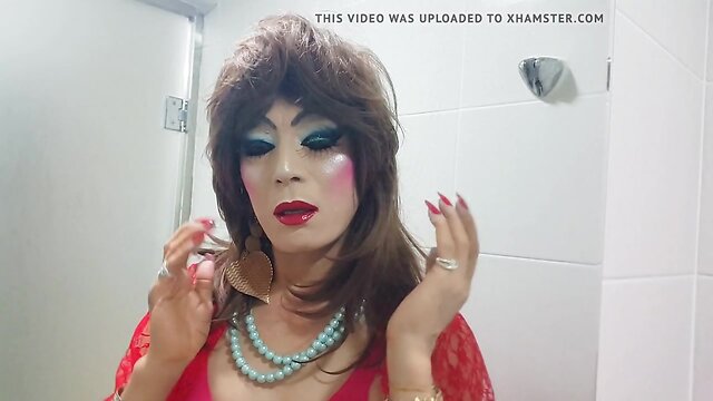 Shemale sexy makeup
