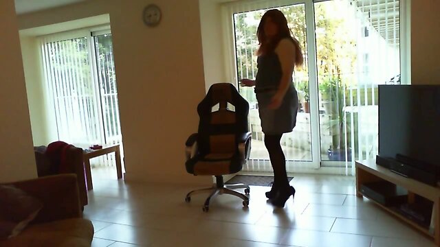 Bound, Gagged and Plugged at the Window: A 30min Nipple Clamp Challenge!