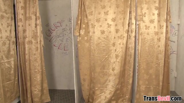 I have a little surprise for you! - Diamond Dixon