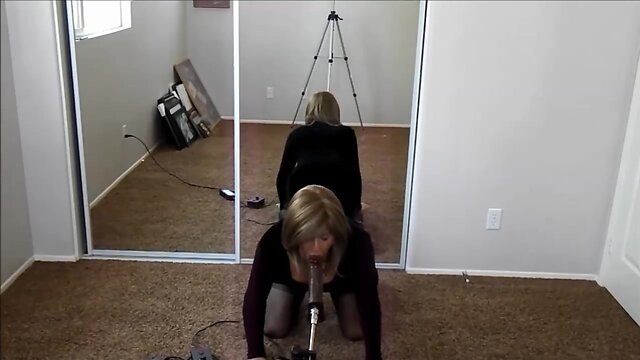 CD sharing a great fuck with friends