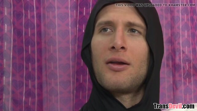 I'm gonna be your cheerleader! - Laela Knight