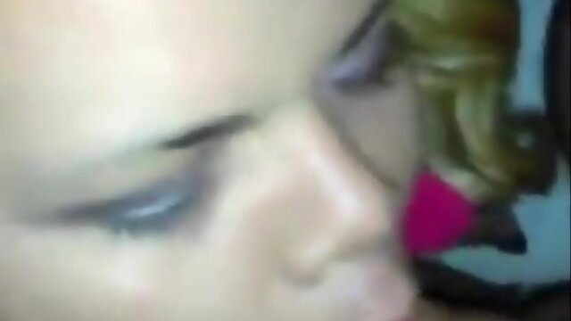 TS Tamia Michelle Suckin, Swallow, Squirt