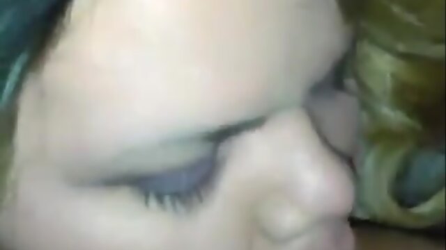 TS Tamia Michelle Suckin, Swallow, Squirt