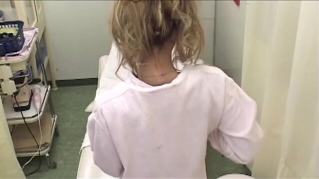 JPN Cuty Shemale Massage And Handjob