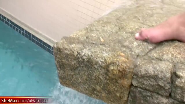 Sporty tranny in swimsuit is exposing juicy shecock outdoors