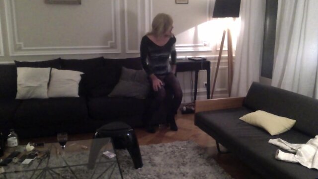 TRAVESTI CD SISSY COLLANTS PANTYHOSE VERY BAD GIRL TONIGHT