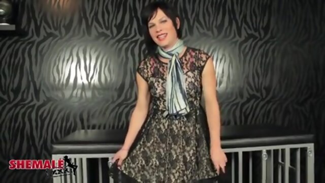 Gina Hart Cums For You