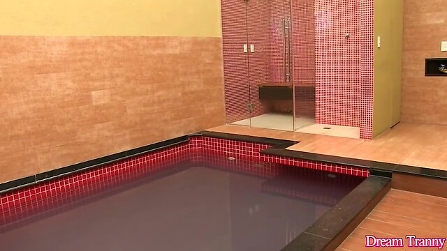 Shemale Amanda Fialho fucks a melon