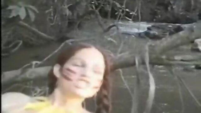 Shemale outdoor fuck