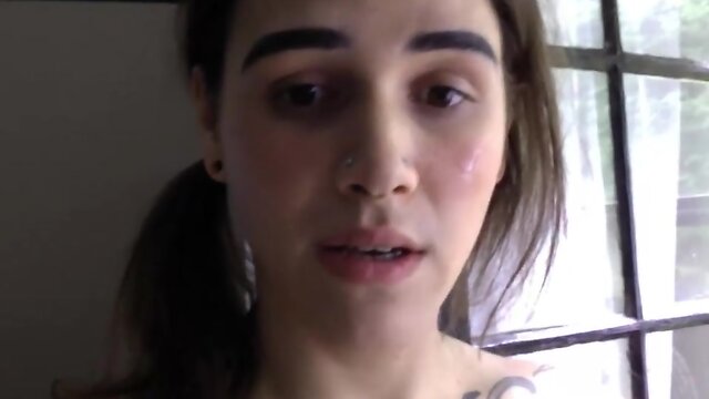 Amateur Shemale Self Facial