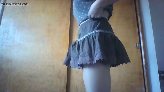 Shemale Miniskirt