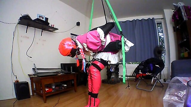 Sissys Self Strappado Bondage