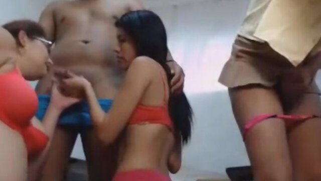 Lucky Guy Ravages Tranny and Two Females