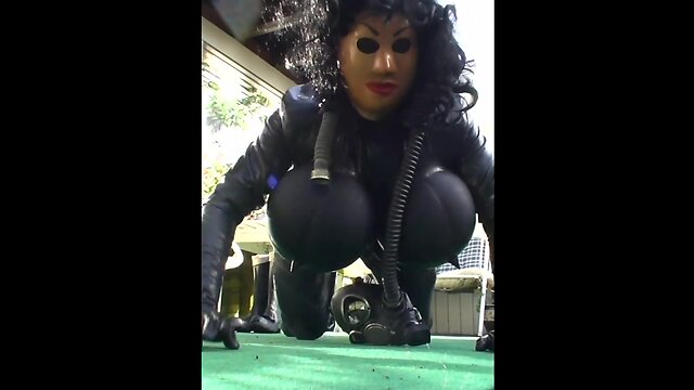 Roxina Torpedo Doll X