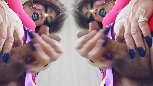 Sissy  niclo  fuck sexy makeup masturbation