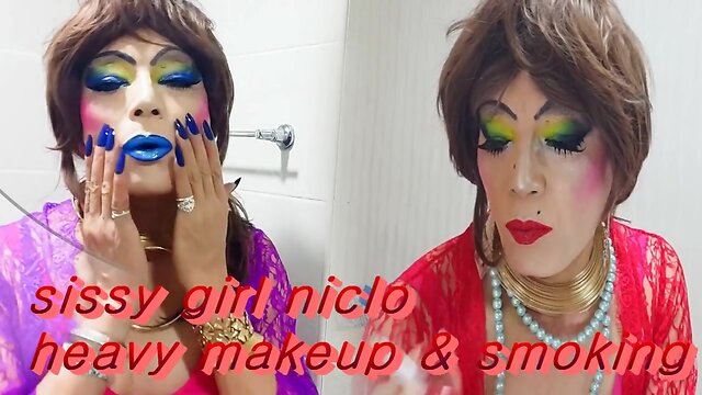 Sissy  niclo  sexy makeup smoking