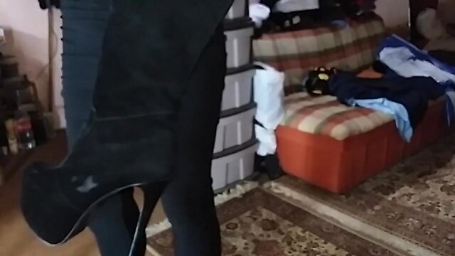 Cum on High Heels Mix 824