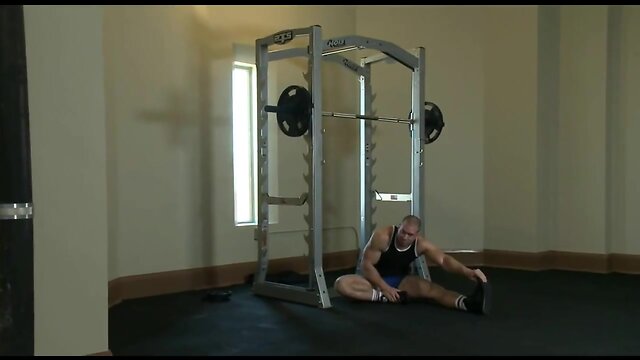 Shemale Fucks Guy Hard In Locker Room