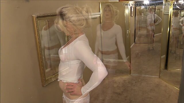 White Lingerie? Come On Over!