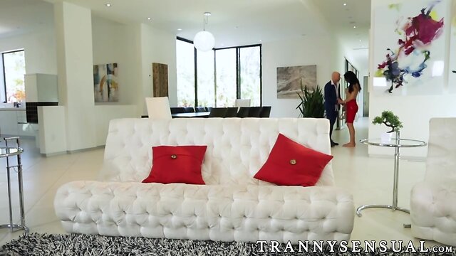 Trans guy Buck Angel gets drilled by shemale Chanel Santini