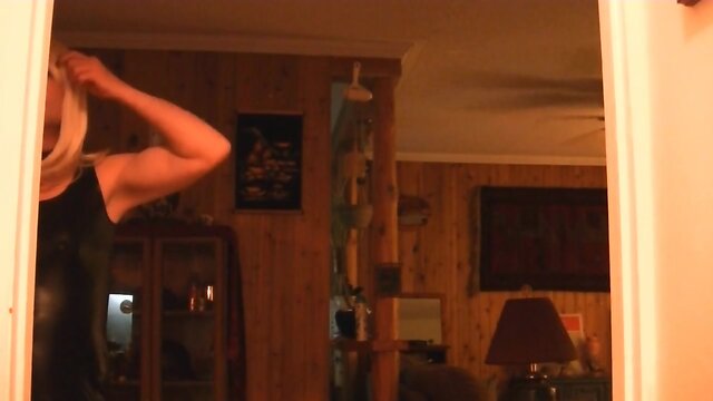 Tgirl: Mesmerizing Seduction and Tantalizing Tease