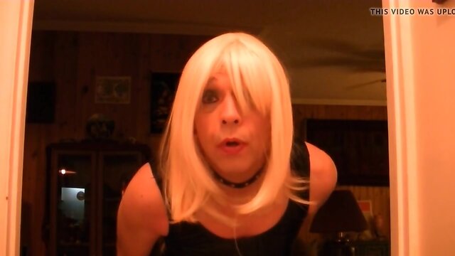 Tgirl: Mesmerizing Seduction and Tantalizing Tease