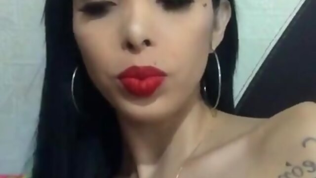 Tranny mexicana tetona