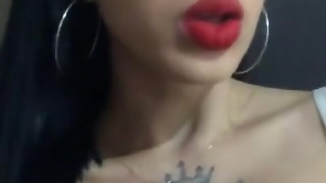 Tranny mexicana tetona