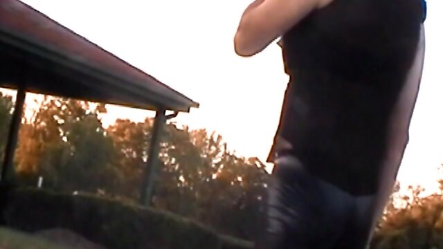 Latex-clad Fun Day: Looking for a Good Time!