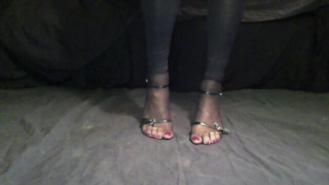 Sissy leather toes heels show red toes nails in nylons
