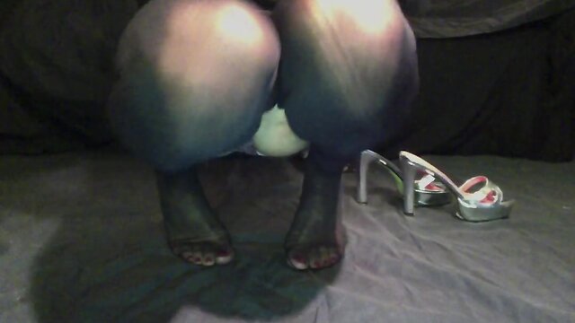 Crossdresser black nylon socks high heel show feet and soles