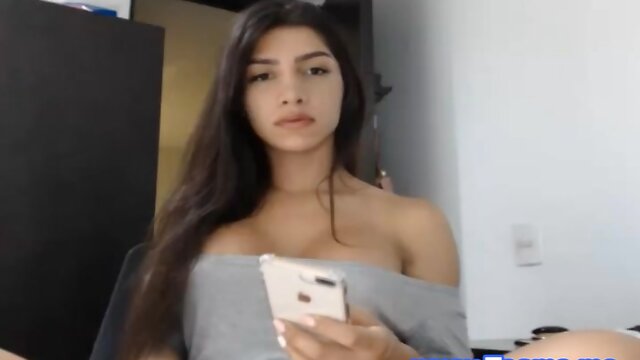 Hot Shemale Spanks her Hot Big Ass