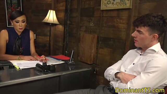 Chesty dominating transgender doggystyles guy