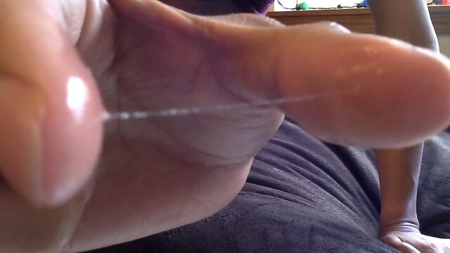 Autumn Pillow Humping pt 2