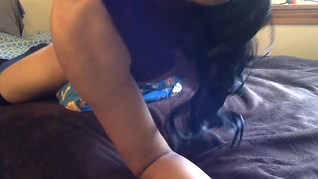 Autumn Pillow Humping pt 2