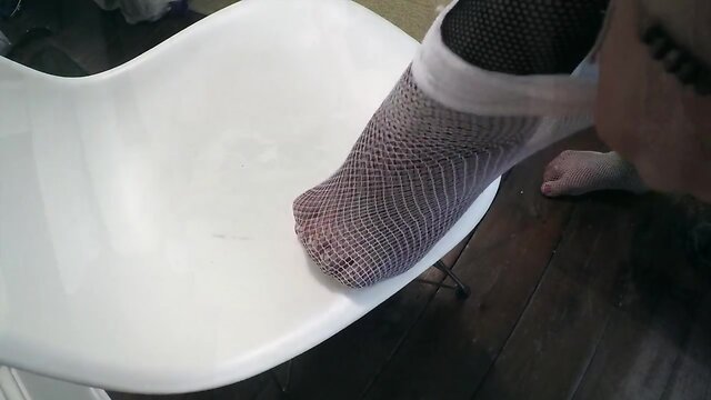 Crossdresser Secretary gets Blackmailed