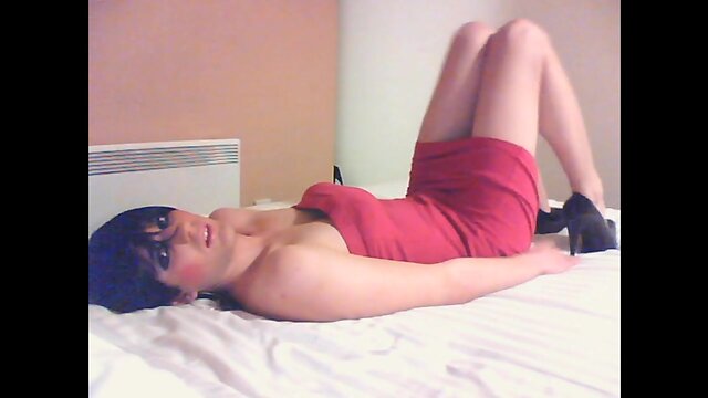 A Pink-Dressed Ladyboy`s Passionate Masturbation Session