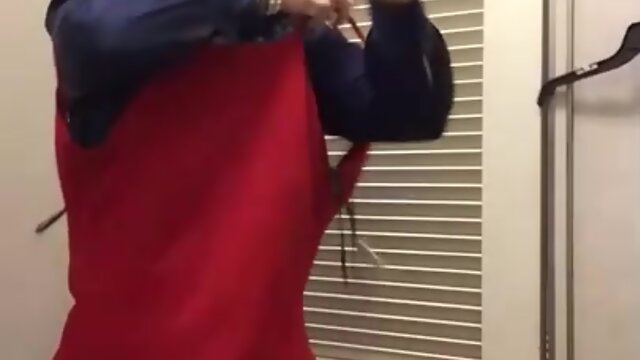 Red Dress Masturbation: An Amateur`s Journey - While the Ladies Talk