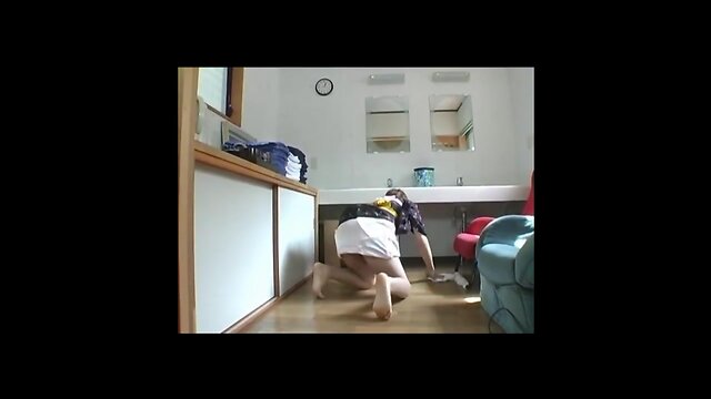 Newhalf Maid Gets Hammered: Ladyboy Bareback Action!