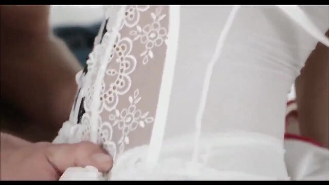 Sexy Green-eyed Nurse Giving Mutual TLC!