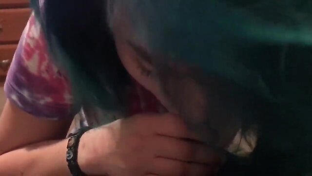 Pretty Crossdresser sucks well