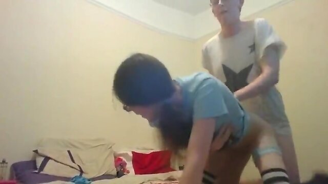 Nerdy teeny fucks his CD sissy