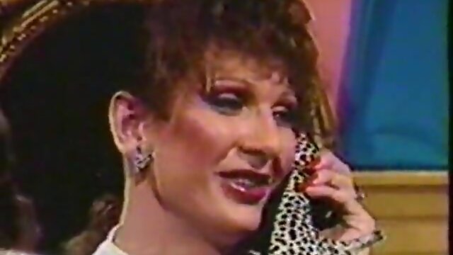 Seductive Moves of an Experienced Woman: Vintage Mature Porn Shamele Video