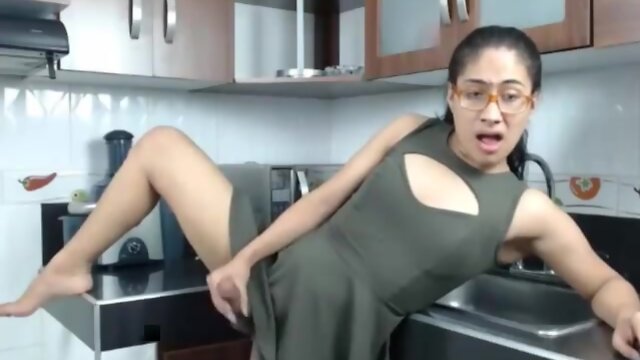 Skar cumshow 05-10-18