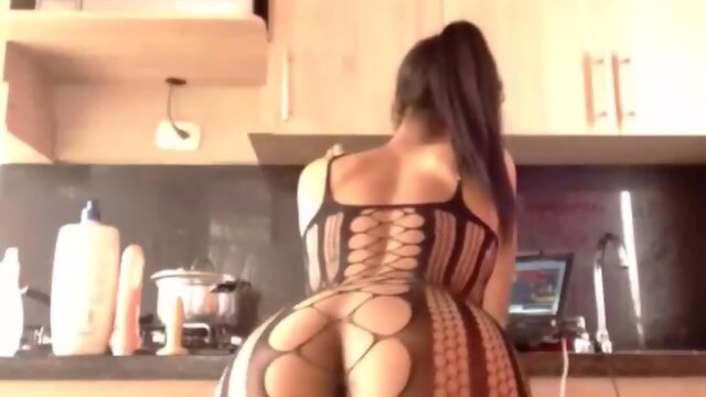 Holly Stars Web Cam Show