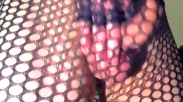 Transsexual Katrina cumming handsfree