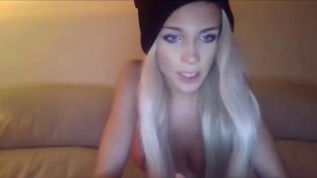 BEAUTY EYES TRANSVESTITE CUM IN WEBCAM !!!