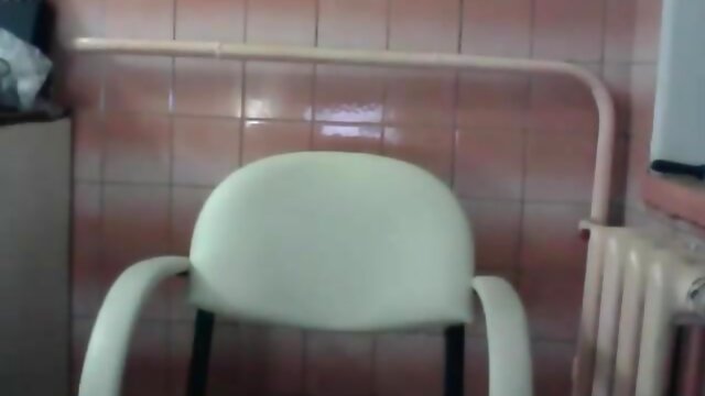 A Steamy Ladyboy Encounter: Passionate Kisses and More!